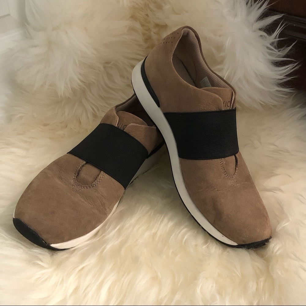 Vionic Codie Suede Slip On Sneakers